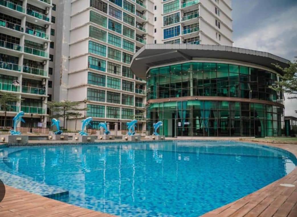 Palazio Condo جوهر بهرو المظهر الخارجي الصورة